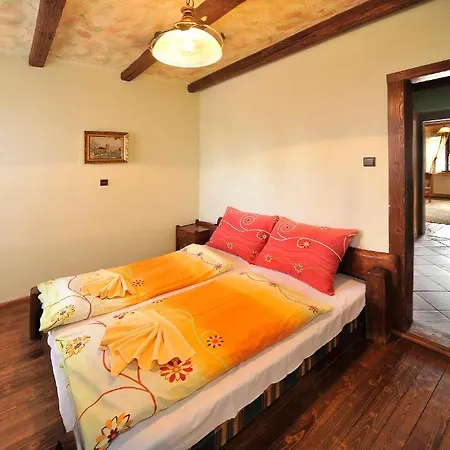 Village * Veľký Slavkov