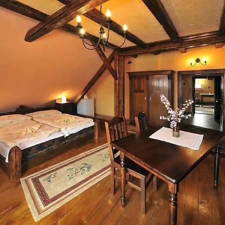 Apartament Village