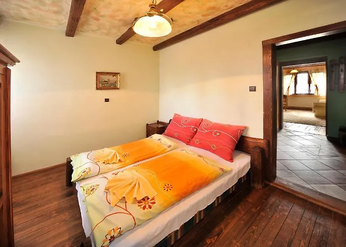 Village * Veľký Slavkov