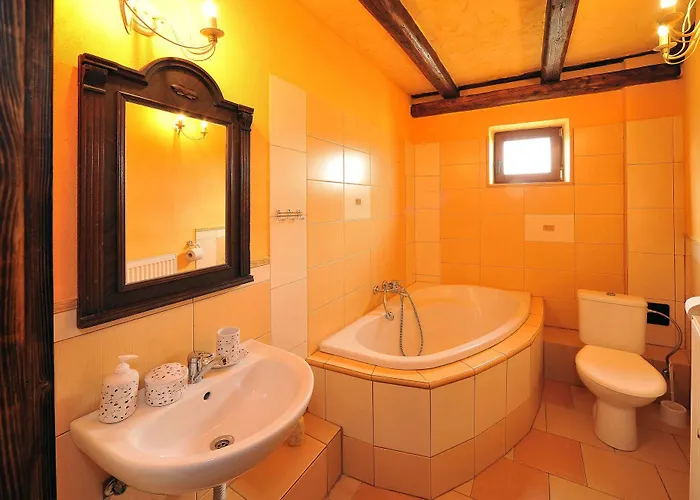 Διαμέρισμα Village *